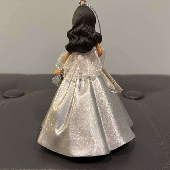 Heirloom Collection | Barbie 25th Anniversary Edition Ornament - Picture 3 of 12